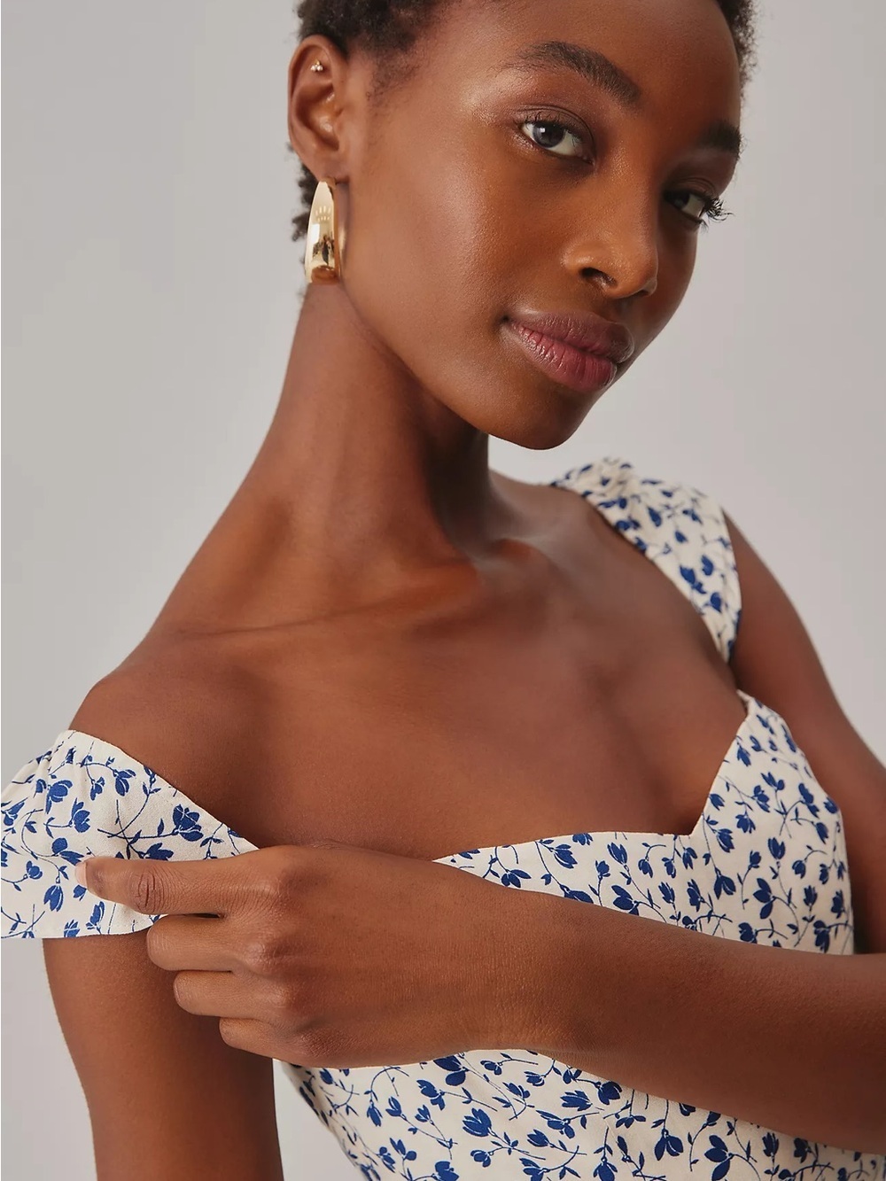 Reformation Bryson Midi Dress with Blue Floral Print - Picture 3 of 6